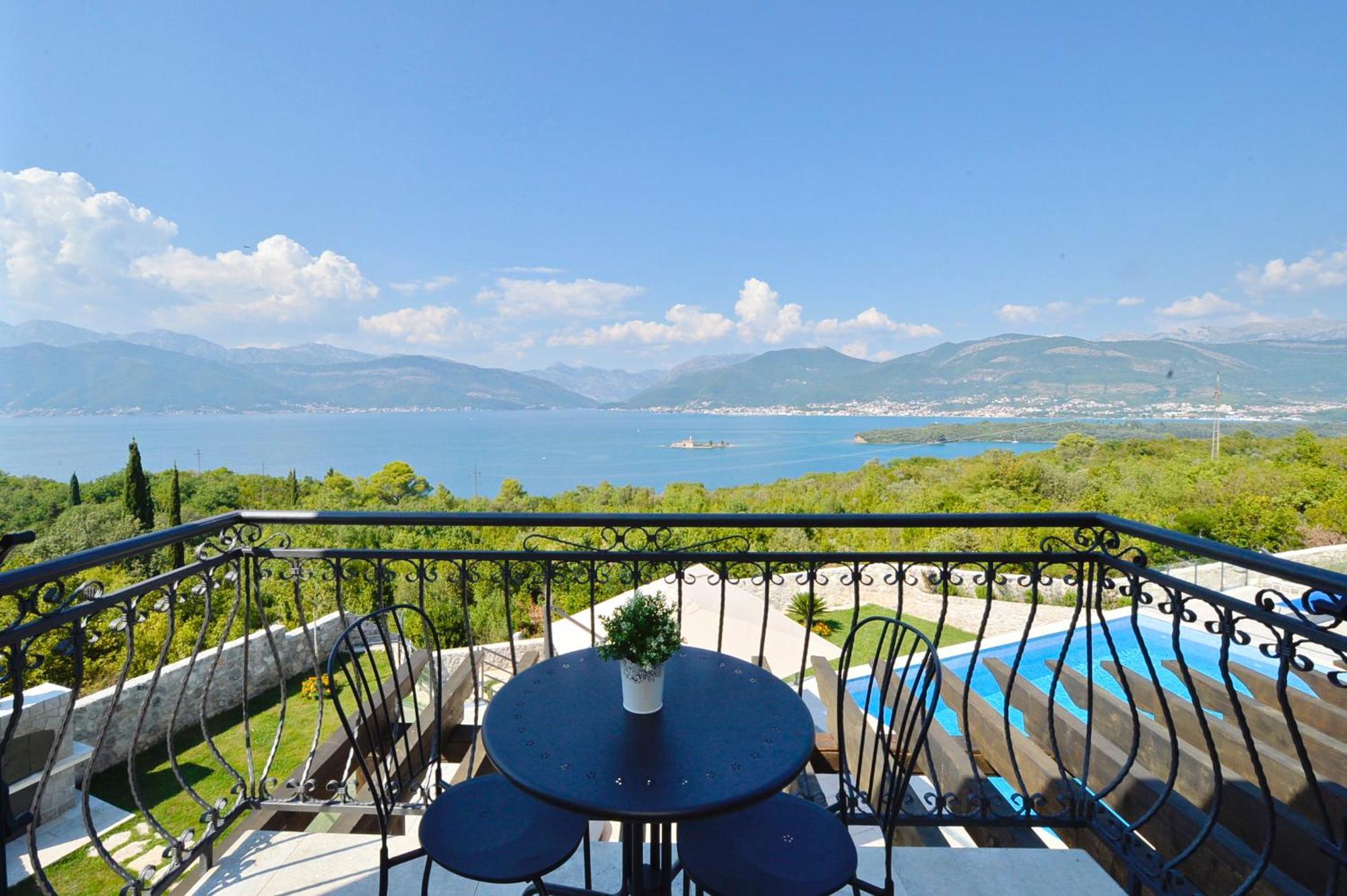 טיווט Villa Vista Azzurra מראה חיצוני תמונה