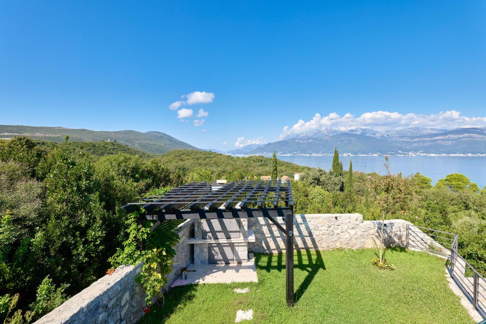טיווט Villa Vista Azzurra מראה חיצוני תמונה
