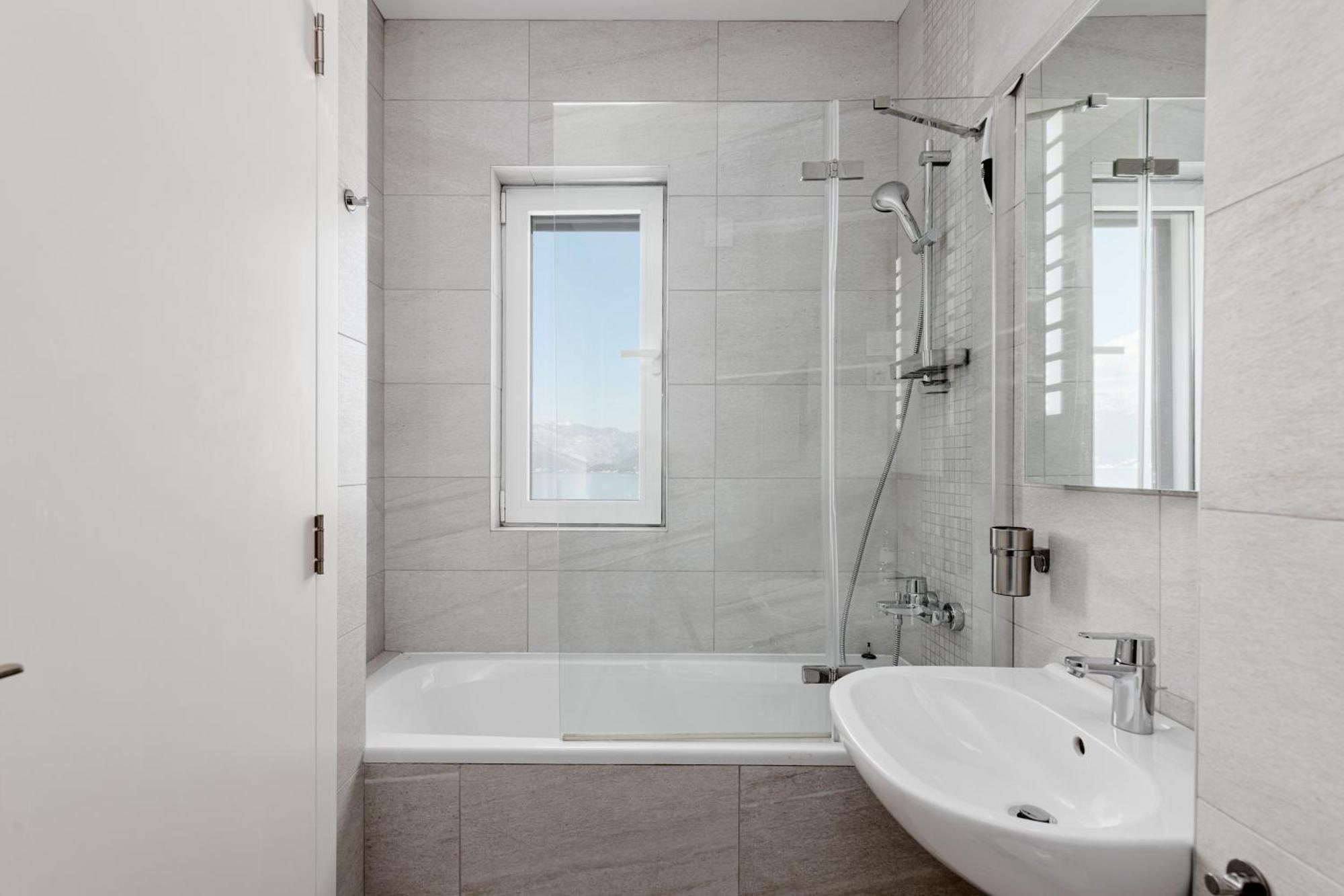 טיווט Villa Vista Azzurra מראה חיצוני תמונה